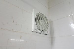 Cách tính và chọn quạt thông gió nhà vệ sinh đúng chuẩn?