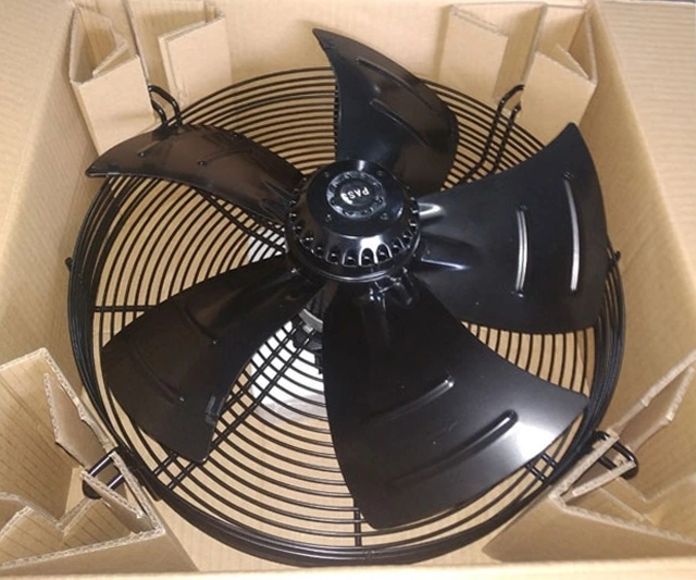Quạt giải nhiệt dàn nóng 4D-550S Quạt giải nhiệt dàn nóng 4D-550S